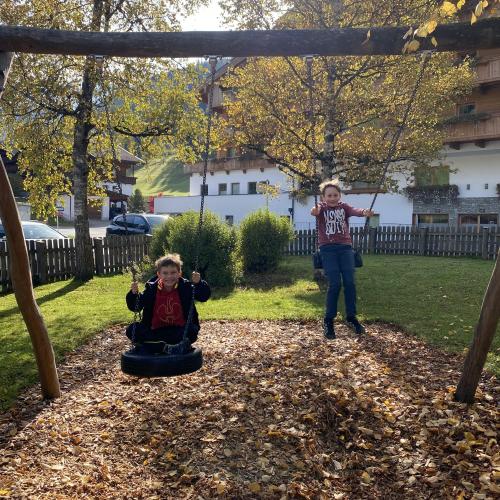 Am Spielplatz