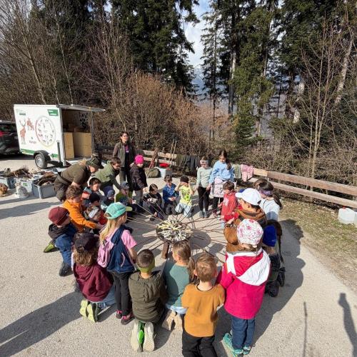 Jäger in der Schule